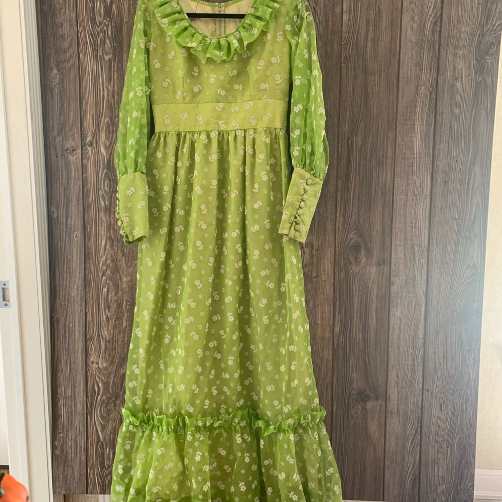 Vintage 1970’s Maxi Dress Green Flocked